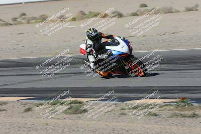 media/Oct-30-2025-Racers Edge (Thu) [[dabbdaf680]]/3-B Group/Session 3 (Turn 15 Inside)/